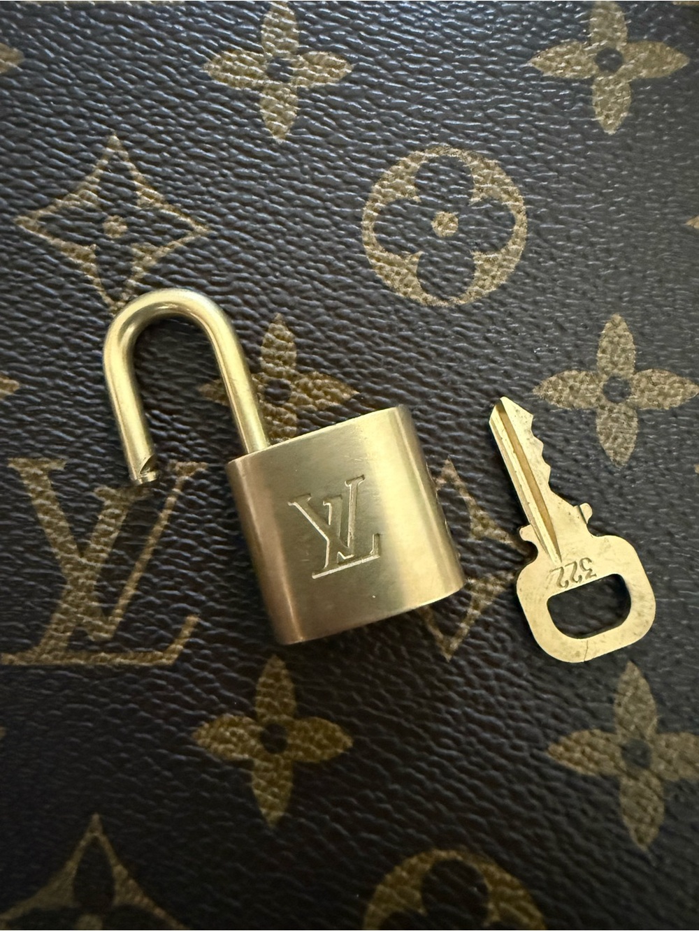Louis Vuitton Gold Tone Lock And Key #322